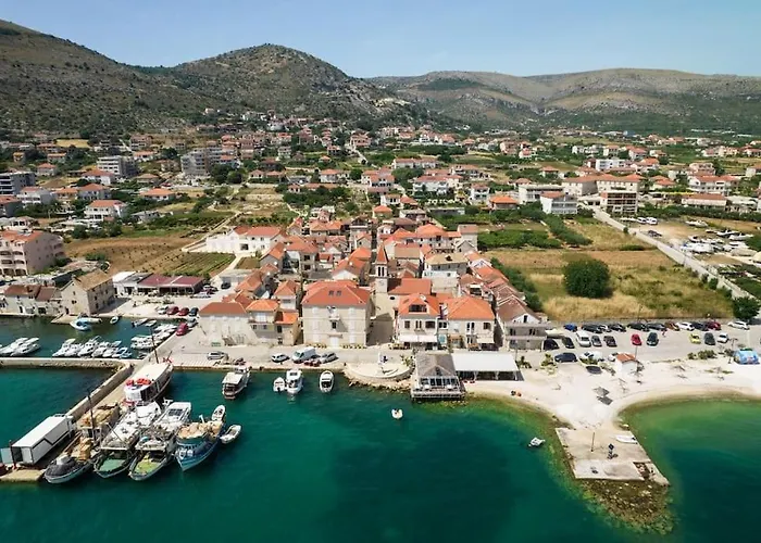 Seget Donji Holiday home