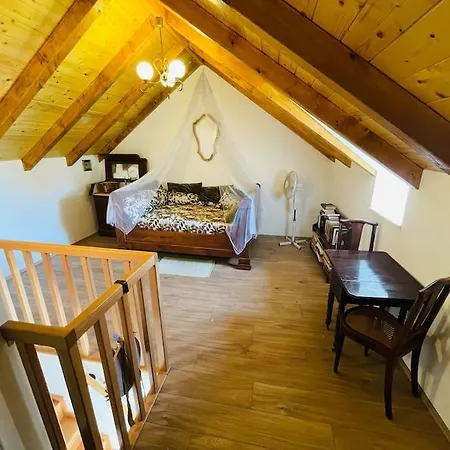 Seget Donji Трогір